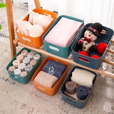 China Sustainable PP Handled Type Mass Pantry Stackable Storage Baskets Decorative Organizing Plastic Storage Box for sale