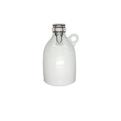 China 4 Liter Beer Shaker Beverage Bar Supply Beer Bottle Wholesale Ceramic Wine Bottle for sale