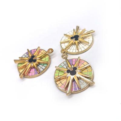 China CLASSIC Customized Hard Enamel Spinner Jewelry Gold Design DIY Charm Bracelet Necklace Charms for sale