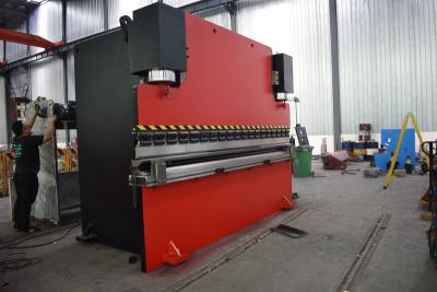 Chine Hydraulic Press Brake Hydraulic Bending Machine Electric Small plate high precision full CNC à vendre