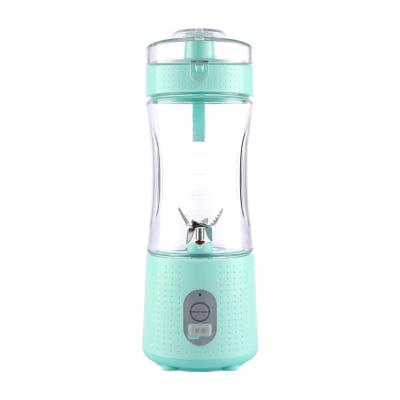 China Car Kitchen Appliances Mini 380ml Rechargeable Personal USB Juice Maker Juicer Portable Electric Blender for sale