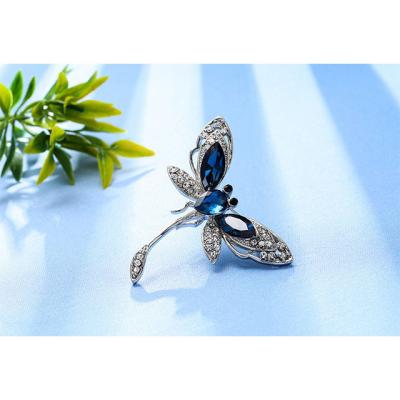 China Fashionable Vintage Silk Brooch Dragonfly Brooch Scarf Buckle Animal Girl Jewelry for sale