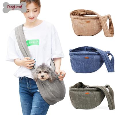 China Viable Hot Selling Pet Cat Dog Carrier Bag Fashion Design Canvas Cat Dog Shoulder Bag Soft Retro for sale