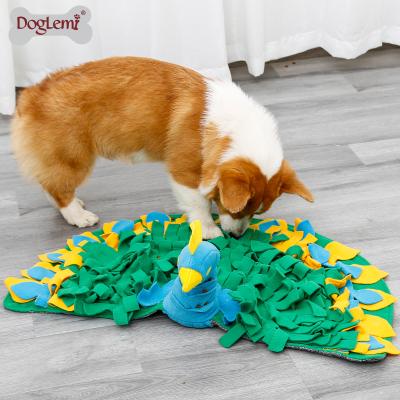 China Breathable Peacock Design Dog Sniffing Mat 2021 , Slow Consumption Training Mat Pet Sniffing Feeder for sale