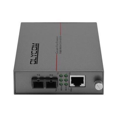 China Outdoor Telecommunication SC Dual Port 25km Million Bit 48V Ethernet Fiber PoE Media Converter for sale