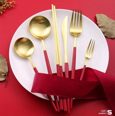 China Sustainable High Quality Red Color Plated 304 Stainless Steel Cutlery Set for sale