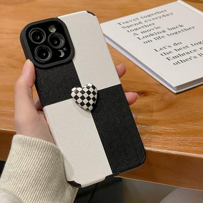 China Shockproof Black and White Plaid Love Heart Phone Case For iPhone 11 7 8 Plus Luxury Leather Phone Cover For iPhone 13 12 pro XS Max XR for sale