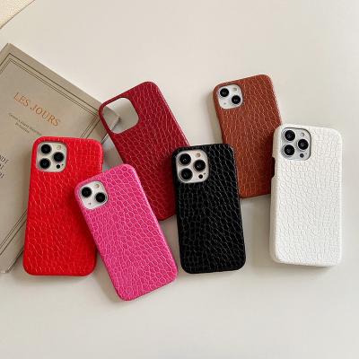 China New High Quality Small Shockproof Luxury Fashion Crocodile Pattern Phone Case For iPhone 11 7 8 plus Phone Cover For iPhone 13 12 pro X Max for sale