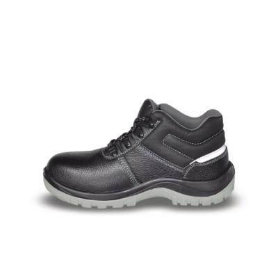 China Rubber Factory, farmer and wholesale men's safety shoes and boots, steel head and steel plate safety shoes for sale