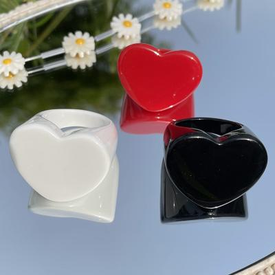 China TRENDY Vintage Heart Resin Rings For Women for sale