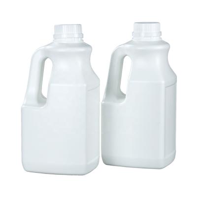 China Leak Resistant HDPE 2L Food Container Milk Jug White Square Plastic Beverage Cans for sale