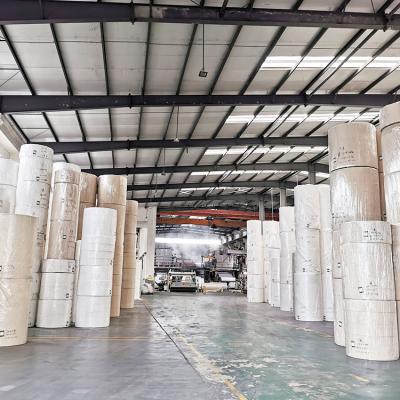 China Wood/bamboo/mother factory price mix roll 1 of wood or bamboo fabric or bamboo fabric or elephant raw material paper pulp mix 2 3 4 ply for sale