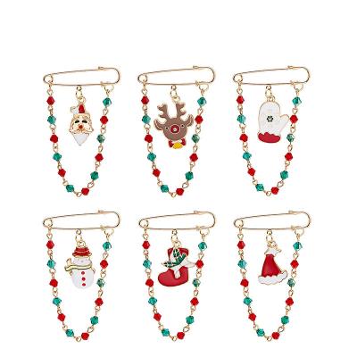 China 2021 Metal/Glass Cartoon Christmas Brooch Vintage Metal Tassel Drop Oil Christmas Wreath New Santa Claus Brooch Pin for sale