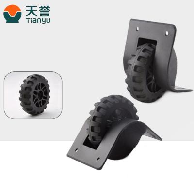 China All Kinds Of Equipment Boxes Durable Strong Load Capacity 4 Inch Outdoor Plastic Tank Directional Wheel for sale