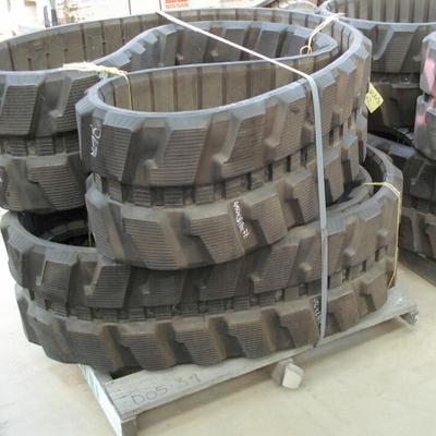 China Kubota K038 14" Wide Excavator Rubber Track Size 350*56*84 for sale