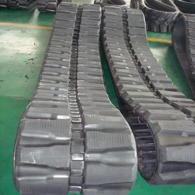 China Regular Specifications Mini Excavator Rubber Track 250X72X52 for Bobcat T110 Customizable for sale