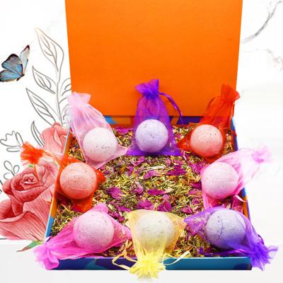 China Bath Cleansing Bombs Wholesale Bathbombs Christmas Gift Set 100% Natural Ingredients Herbal Bath Bombs for sale