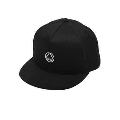 China Picture 5 Panel Embroidery Logo Flat Brim Baseball Cap White KIDS Snapback Cap Hat for sale