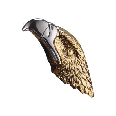 China Fashion and Creative Novelty New Creative Portable Eagle Head Gas Lighter, Eagle Eyes Open Flame Refillable Butane Gas Cigarette Lighter for Promotion for sale