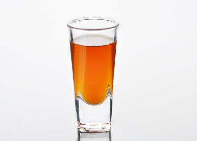 China Vaso de medida alto coloreado del alcohol prensado a máquina/vidrios de fotografía de detenido de la cerveza en venta