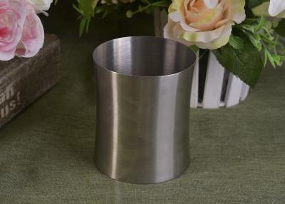 China 23 Oz Silver round metal candle holder bulk with Lid , customized shapes for sale