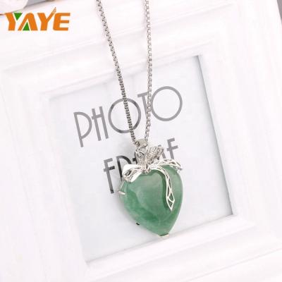 China Wholesale Bulk Green Aventurine Crystal Pendant Heart Shaped Necklace from Europe for sale