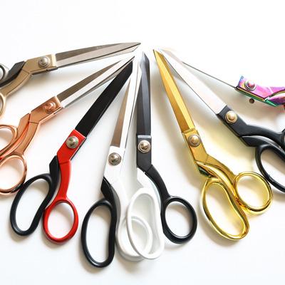 China Stainless Steel Titanium Coated Extra Sharp Sewing Scissors Tailor Fabric for sale