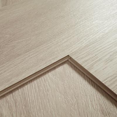 China Modern Click Indoor Vinyl WPC Flooring Wood Plastic High Density Plastic Flooring for sale