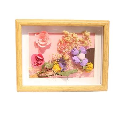 China Creative simple solid wood wooden frame photo frame home decoration eco-friendly material for sale