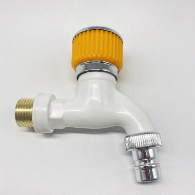 China Building area kitchen water faucet with brass ball for sale