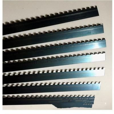 China Box Package Industry 2pt 23.8mm Corrugated Steel Perforating Ruler For Cutting for sale