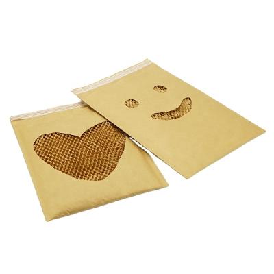 China Amecopak Recyclable Biodegradable Honeycomb Paper Protective Envelope Honeycomb Envelope Bag for sale