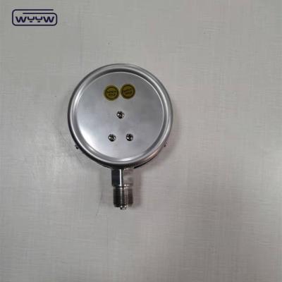 China 100mm Diameter SS304 Dry Pressure Gauge With ±1.6% Accuracy Class Alternative for sale