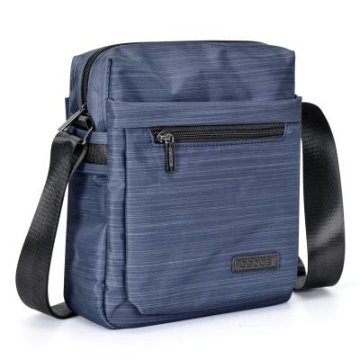 China Polyester OSOCE B33 Portable Durable Waterproof Sport Style Fashion Oxford Custom Men Cross - Body Bag Shoulder Bag for sale