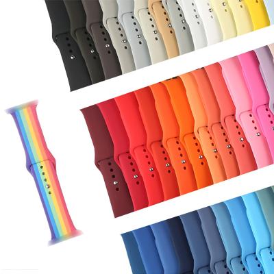 China Custom Soft Silicone Sport Loop Rubber Band For Smart Watch 38/40/42/44, Silicone Apple Strap For Apple Watch Band iwatch 4/5/6/7 for sale