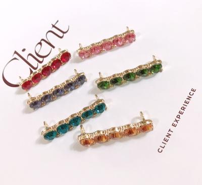 China New Design Eco-Friendly Metal Diamond Chains And Pearls Bling Famous Girl Gift With Chain Luxury Charm for sale