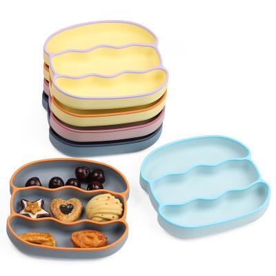 China Sustainable Eversoul Wholesale Customization  Silicone Baby Products Cute Safe Suction Separated Bread Non-Toxic Silicone Kids Feeding Plate for sale