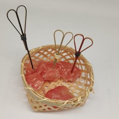 China Heart Disposable Disposable Skewers /Biodegradable Bamboo Sticks for sale