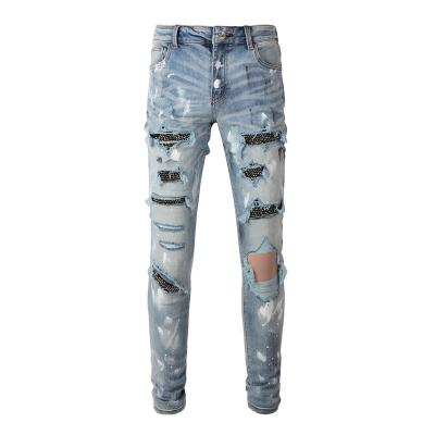 China Viable newcomers slim fit jeans high street logo biker distressed denim jeans male custom made lattice elastic damaged paint men for sale