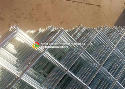 China La perforación rectangular diagonal soldó con autógena el electro de la malla de alambre galvanizado para el Ornamental/el edificio en venta