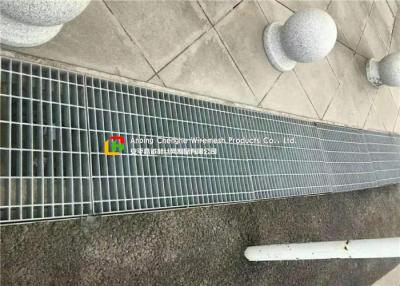 China Anti Slip Outdoor Drain Grate Covers , Serrated Steel Trench Covers Grates for sale