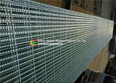 China Reja de acero serrada galvanizada sumergida caliente para la pisada de escalera/la cubierta de la zanja en venta