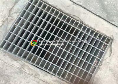 Chine Immersion chaude de haute résistance de grille de parkings de couverture en acier de drain galvanisant à vendre