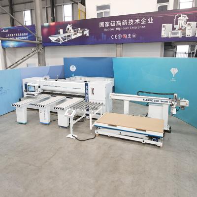 China Horizontal Intelligent Fully Automatic Computer Panel Saw Panel Sizing Machine With Automatic Loading Platform for sale