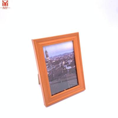 China Hot Sale Environment Friendly Cheap Price Small MDF Wooden Photo Frame For Home And Office Decoration for sale