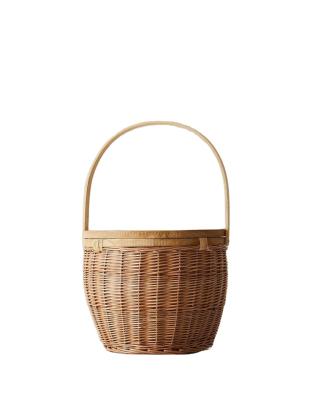 China Traditional Handheld Wicker Woven Storage Basket Heat Insulation Picnic Basket for sale