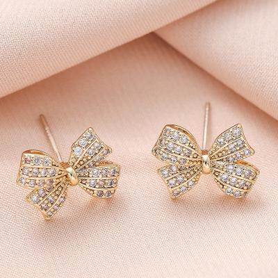 China High Quallity Cool luxury 18K moissanite earrings for women made by beaded earrings called designer earrings for sale