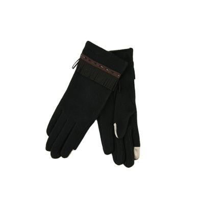 China Simple Wholesale Girls Black Faux Leather Fringes Slap Gloves Custom Made for sale