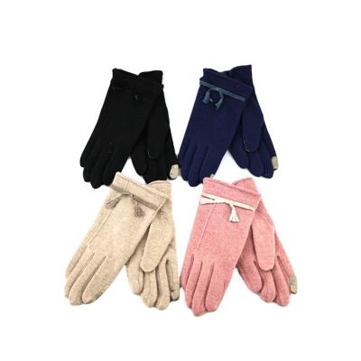 China Plain Custom Different Colors Slap Bow Ladies Woolen Gloves for sale