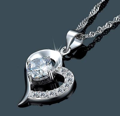 China TRENDY Hot Sale 925 Sterling Silver Love Heart Pendant Necklaces With 18